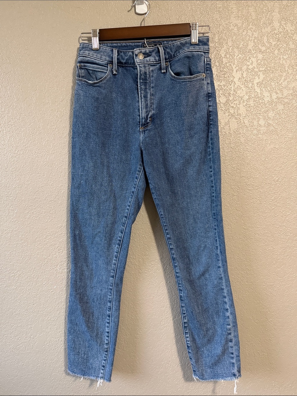 Abercrombie & Fitch Simone High Rise Ankle Jeans